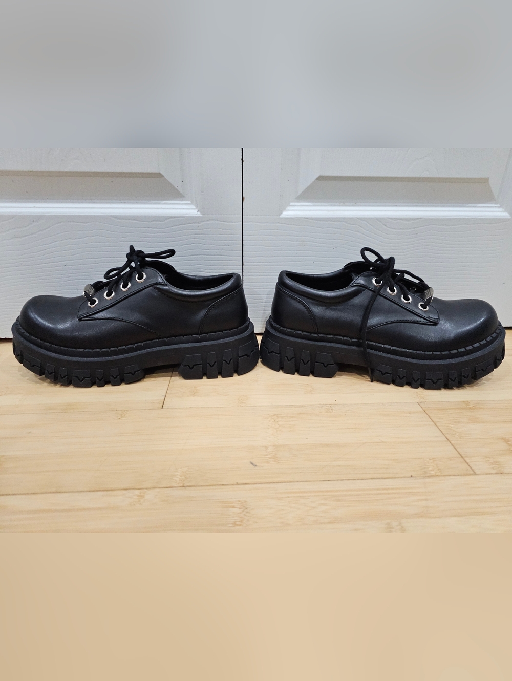 Dolls Kill Delia's Black Corporate Goth Faux Leather Teen Craft Oxford Shoes 8 - Picture 3 of 12